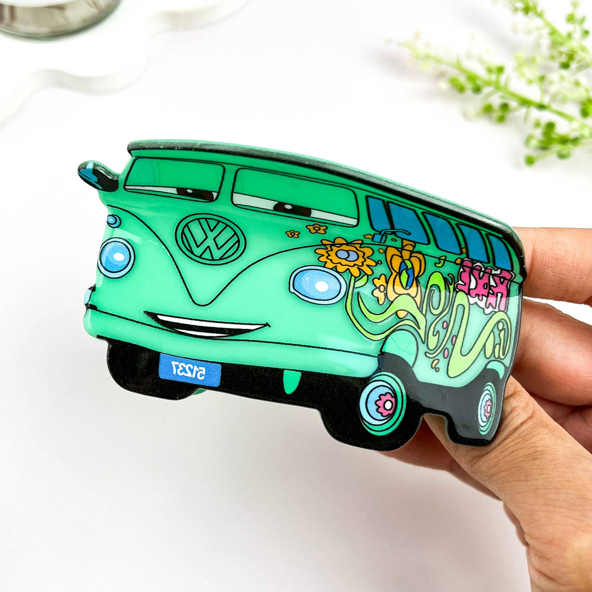 Floral Cartoon Bus Acrylic Hair Claw Clip – Green