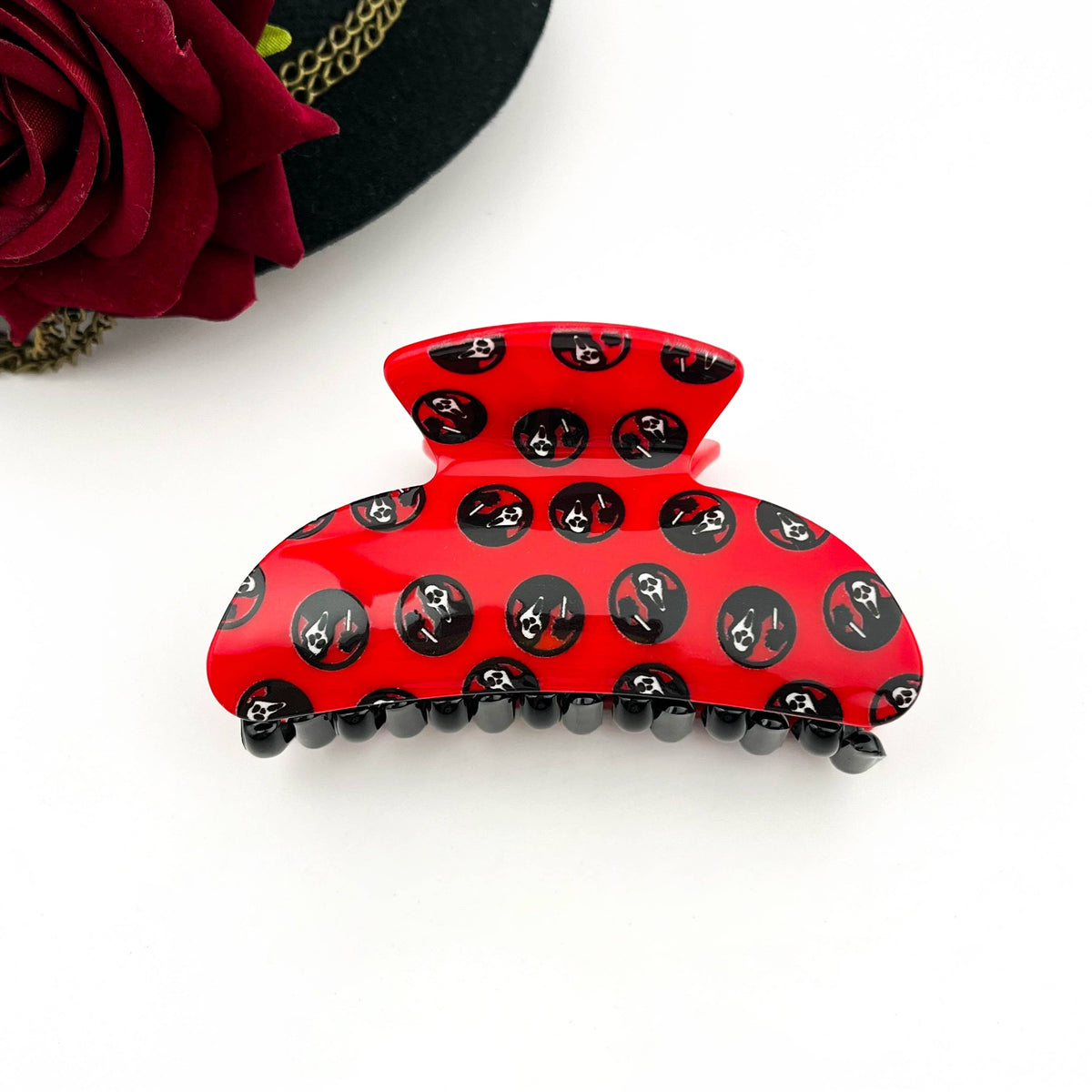 💀 Halloween Skull Acrylic Claw Clip – Spooky Hair Accessory