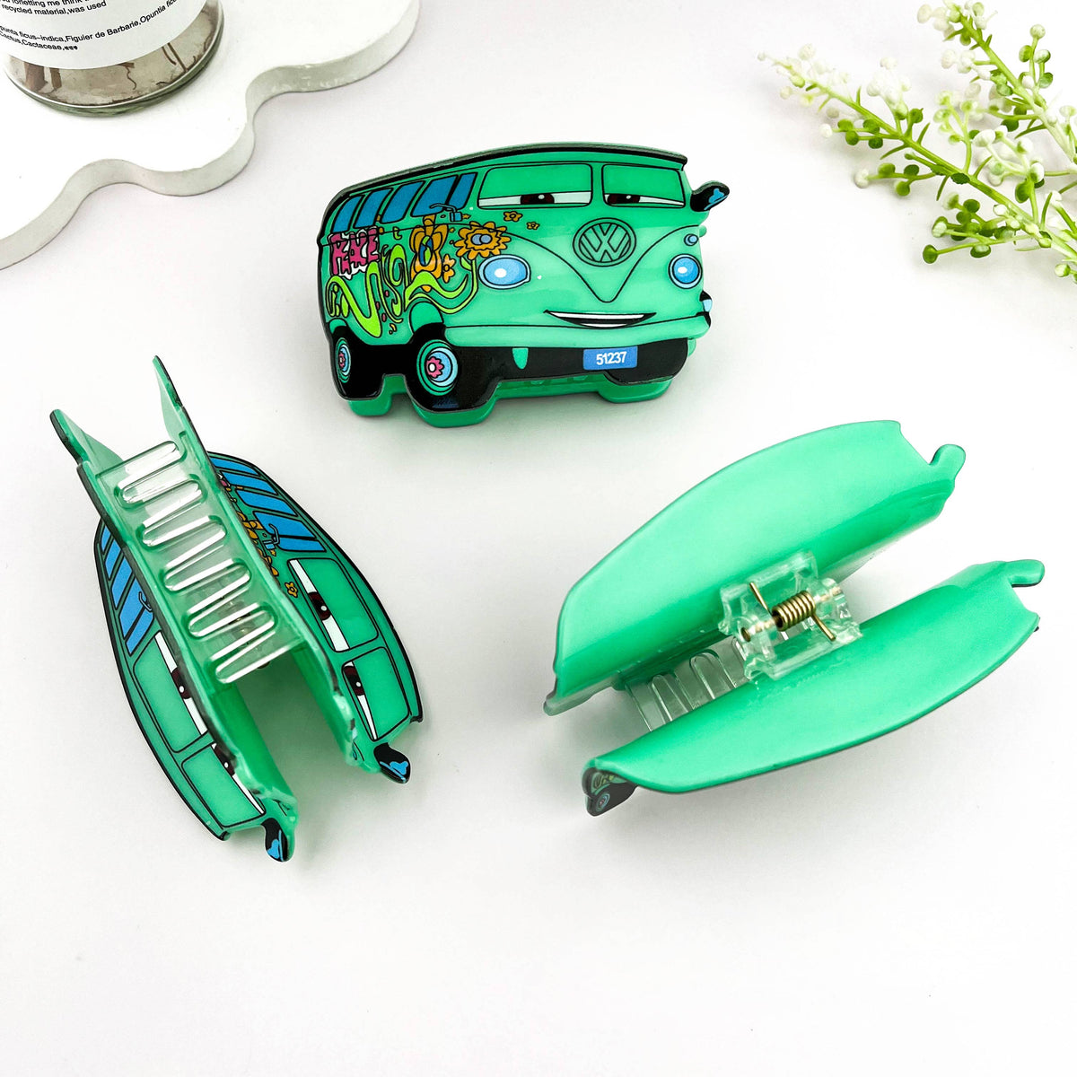 Floral Cartoon Bus Acrylic Hair Claw Clip – Green